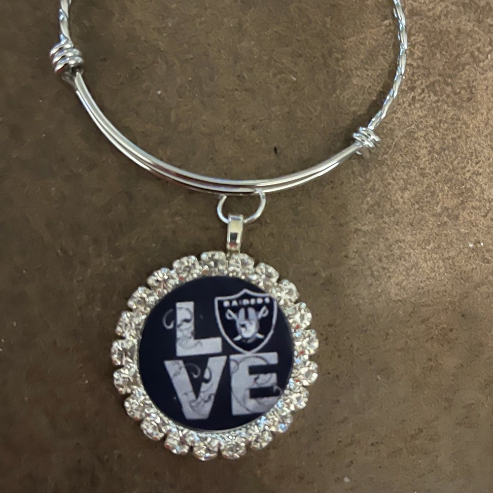 Las Vegas raiders bracelet